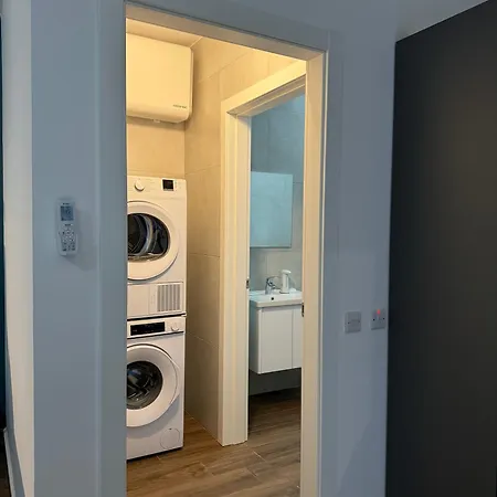 Modern In Guest house