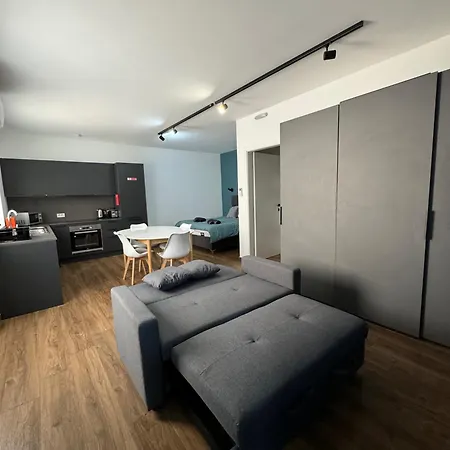 Modern In ゲストハウス