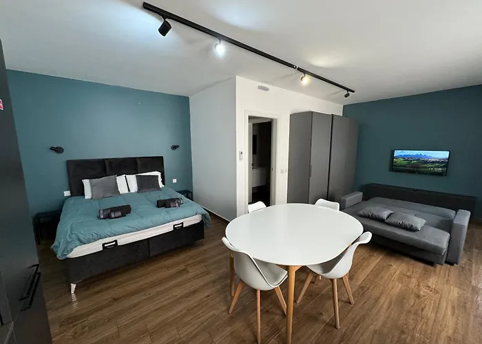 게스트하우스 Modern In 4*